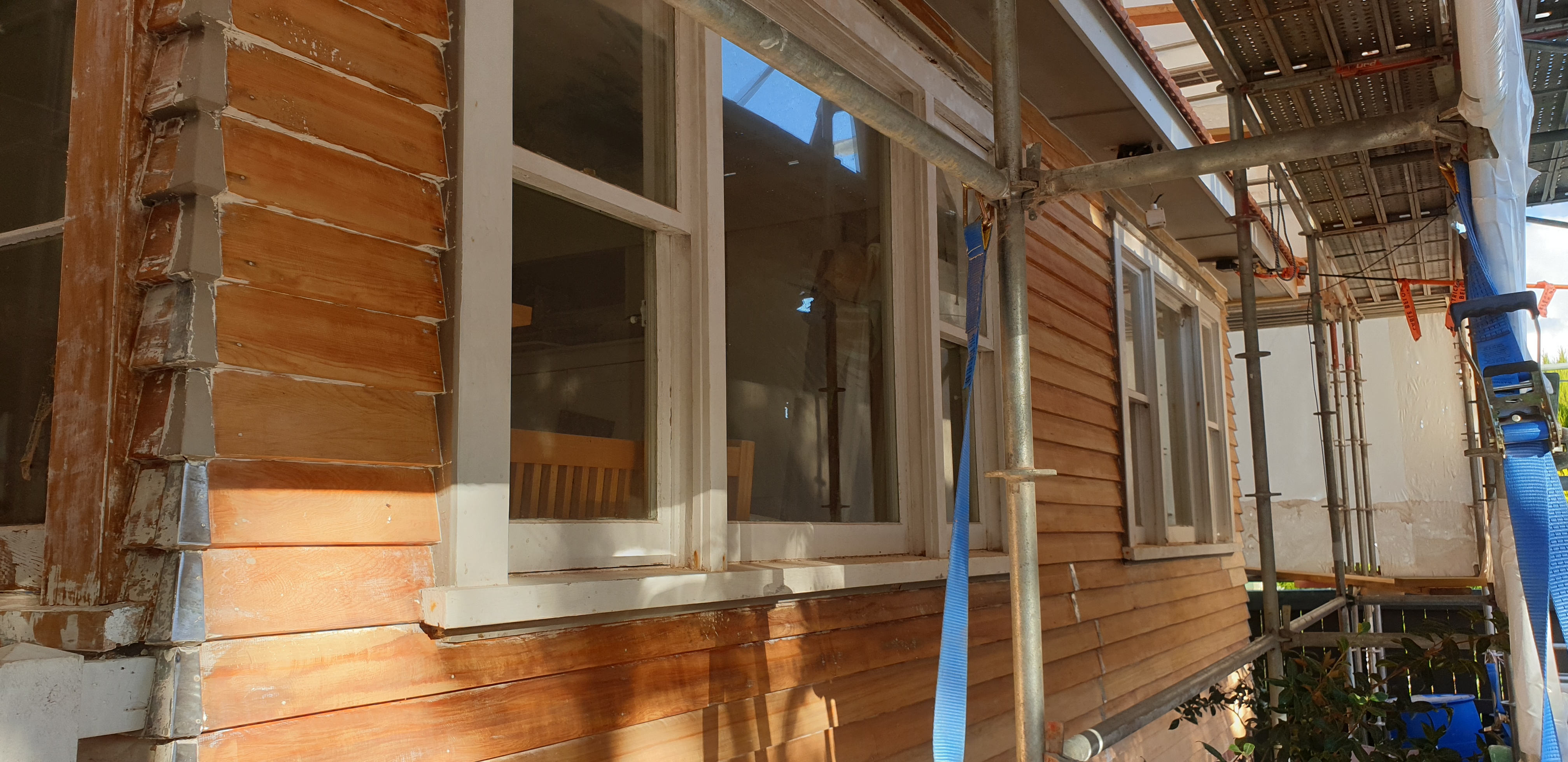 Professional house painters in Auckland – completed painting project - Weatherboard Stripping Project